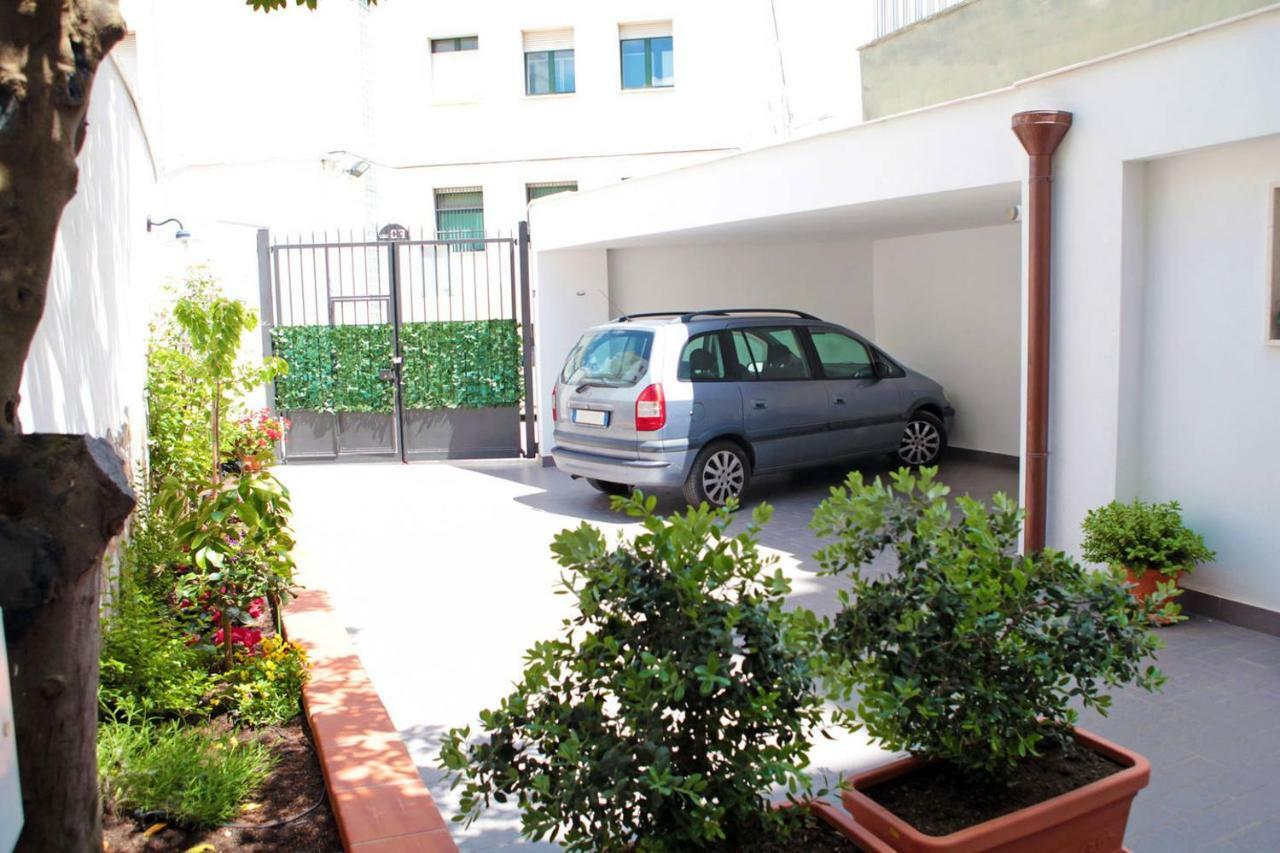 Casa Vacanza L'Alloro 2 Matera Esterno foto