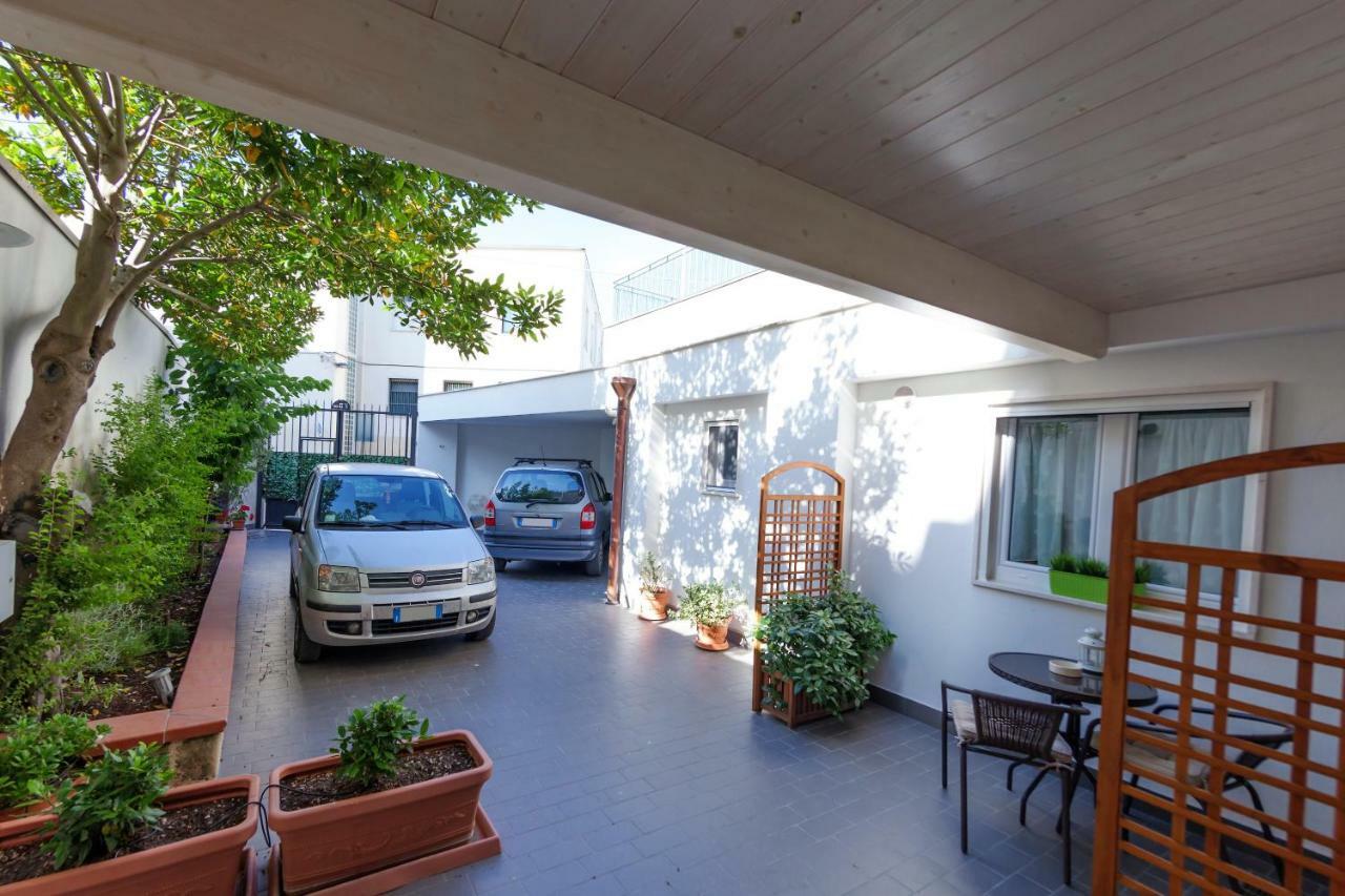 Casa Vacanza L'Alloro 2 Matera Esterno foto